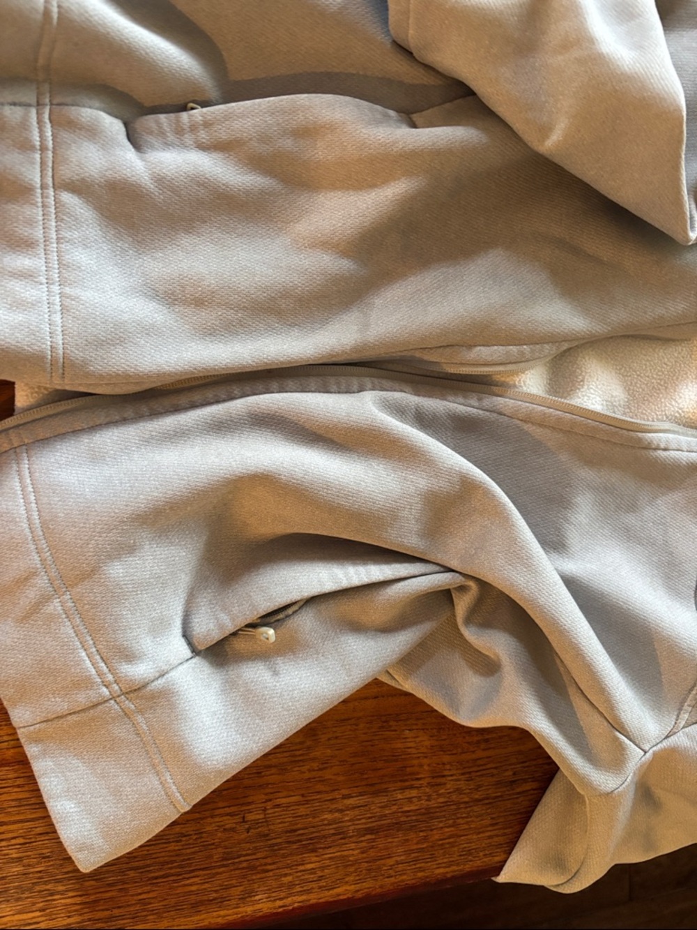 Patagonia Light gray Hooded Fleece Jacket - Picture 4 of 6
